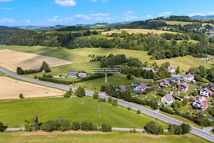 Luxusní stavební pozemek kousek od Krkonoš -0